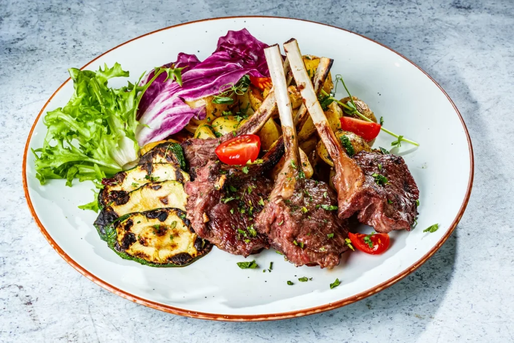 Lamb ribs with rosemary, zucchini and parsley potato