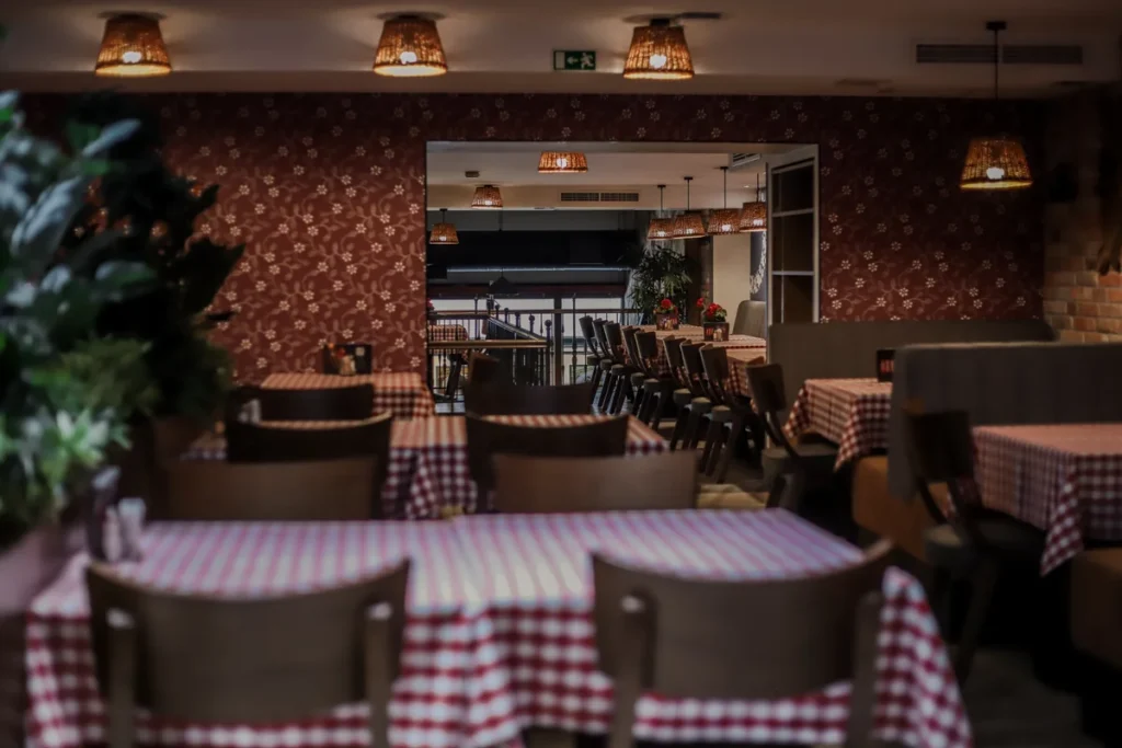 authentic hungarian restaurant Budapest