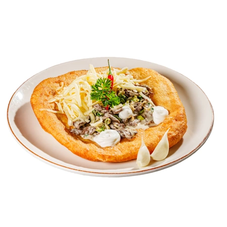 Langosh with creamy beef